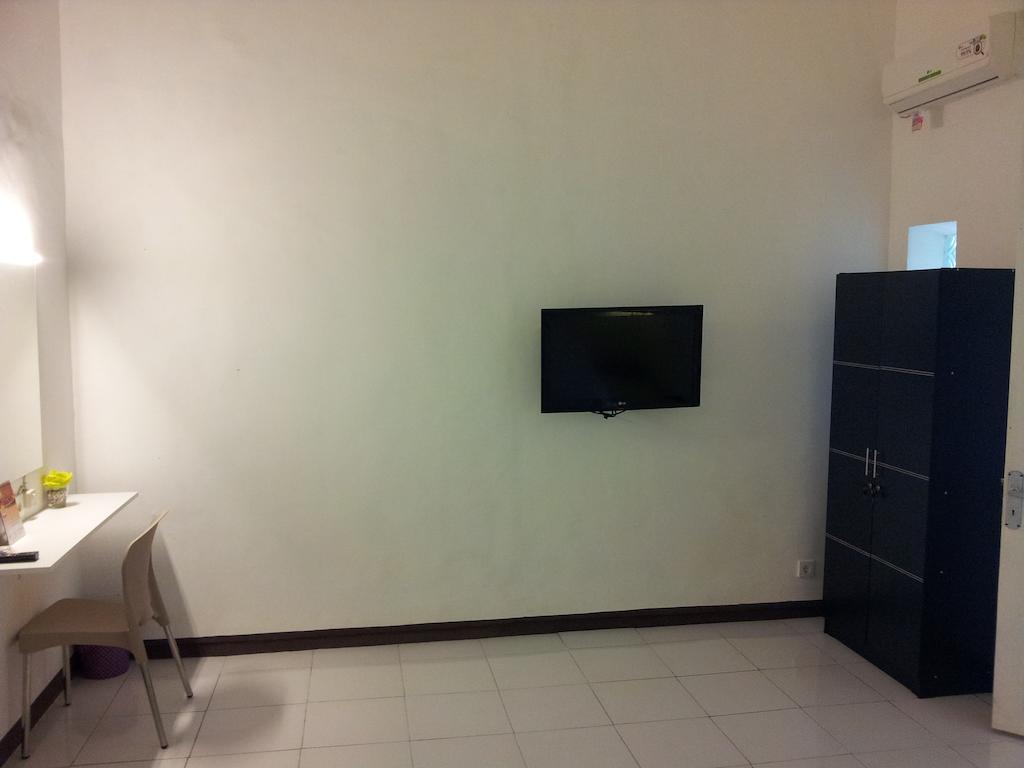 Loxy Inn Surabaya Camera foto
